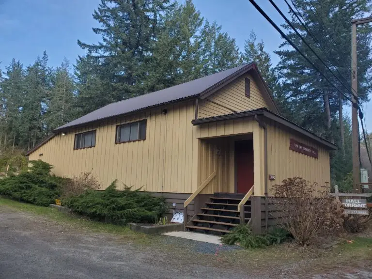 lang bay community hall exterior